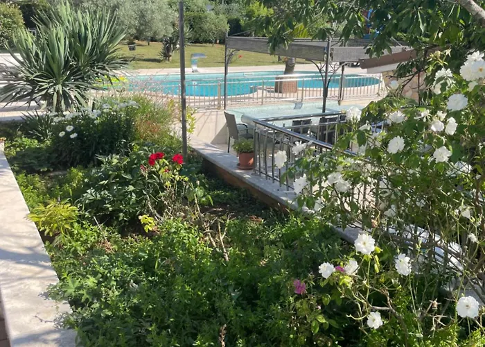 Kimberlly Apartment *